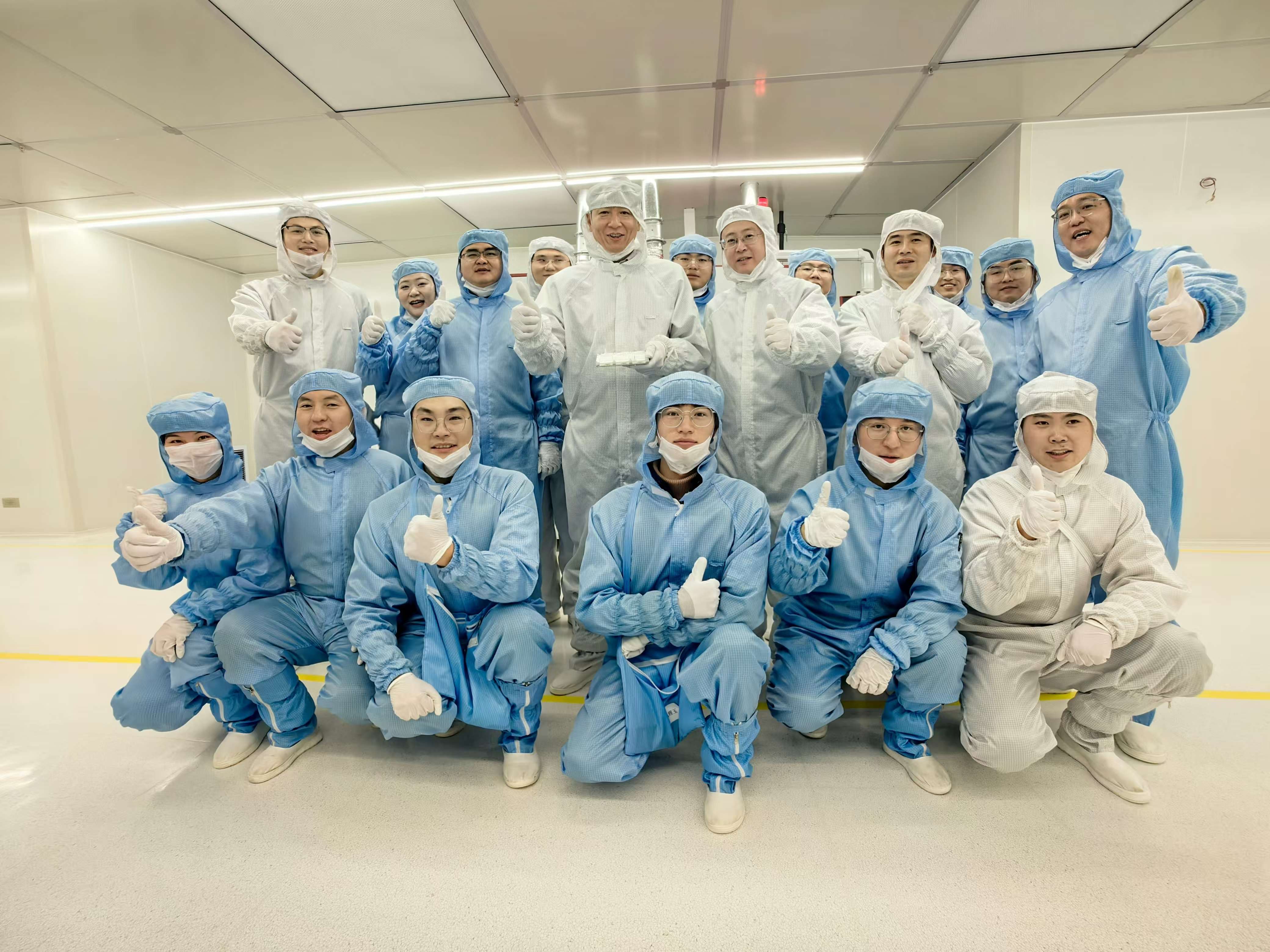 再创新篇：抖圈为du而生电子安徽省首条先进工艺SiC车规功率？椴001号产品成功下线